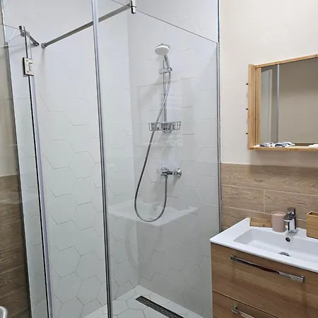 Apartment Miraj 50 By The Sea *