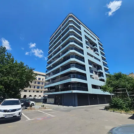 Miraj 50 By The Sea Apartment *